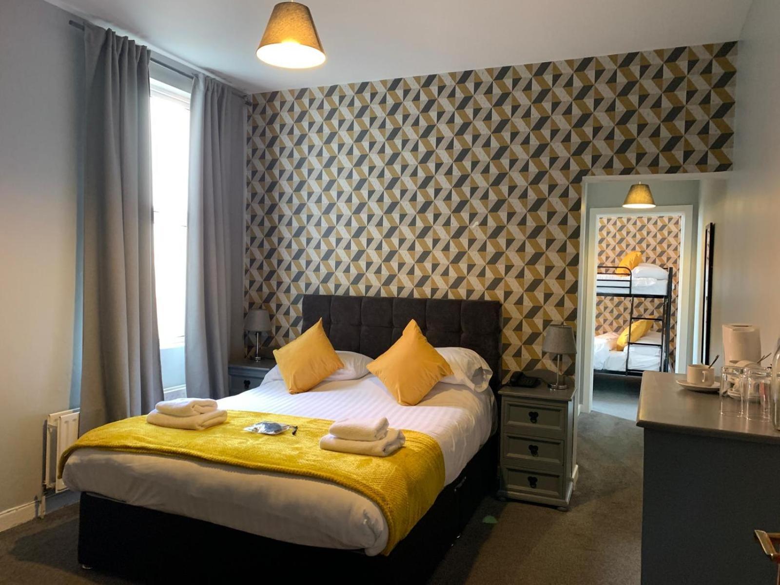 Bed and Breakfast The Donard Newcastle  Zewnętrze zdjęcie